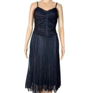 Rockmans lace midi dress  Vintage Black Fit Flare Sz 10 embroided Ruffle classic